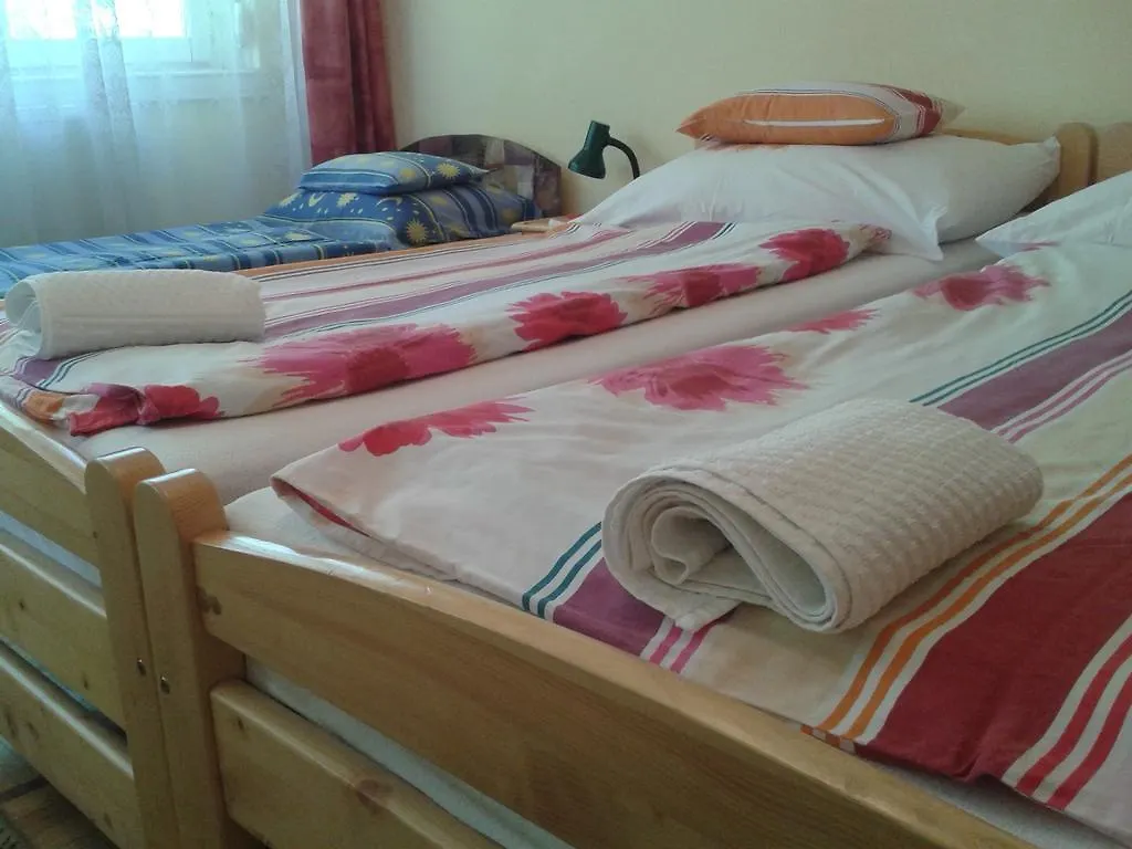 Guest house Deak Vendeghaz Apartman Hotel Hajduszoboszlo Hungary