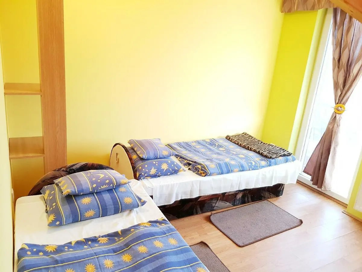 Deak Vendeghaz Apartman Hotel Hajduszoboszlo Hungary