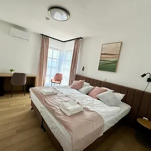 Zsindelyes Vendeghaz Vendégház